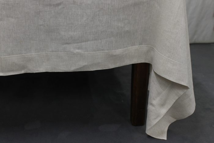 Tovaglia con tovaglioli Tiziano mezzo bollito Tessitura Toscana Telerie