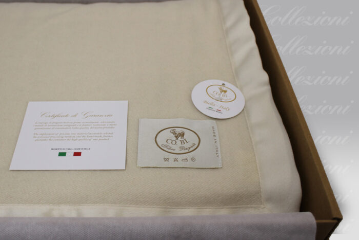 Coperta Aida 250 greggio-avorio Co.Bi