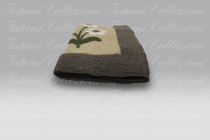 Plaid Boiled Wool Bau Beauty beige Frati Home