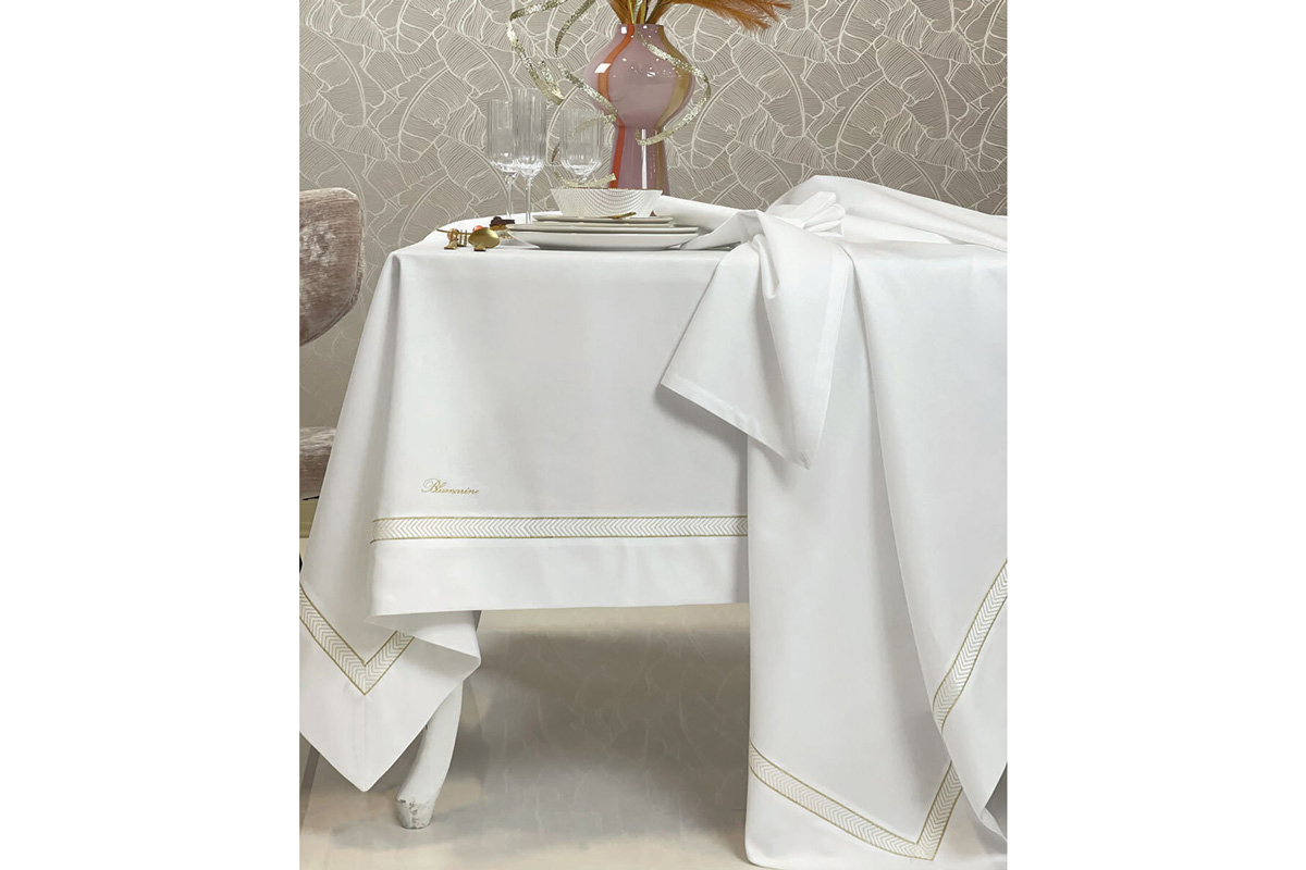 Tovaglia Bistrot bianco lurex oro Blumarine (1) Tovaglia Bistrot bianco lurex oro Blumarine